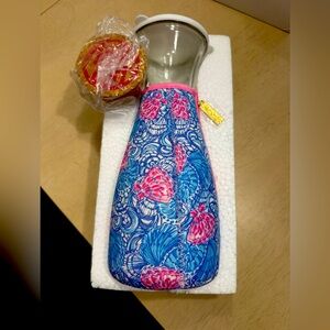 Lilly Pulitzer Carafe in Blue Haven Raising Shell